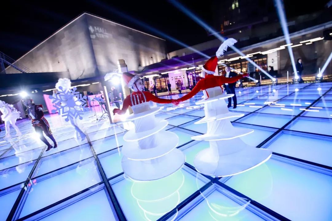 坐上CLAP CLAP列车探索精彩，感受周年庆典的焕然声动吧