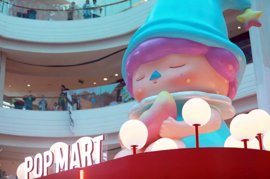 这波主题美陈设计吸睛度不亚于明星出场啊，效果杠杠的