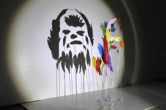 国外这些会展活动互动装置创意太新奇了，看着像会“讲故事”