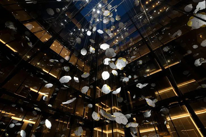 美陈展览活动怎么让人拍手叫绝,看看这个艺术家就深有体会