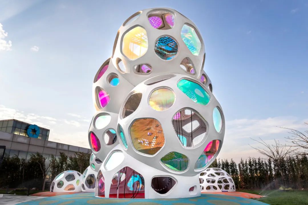 互动体验展览活动装置竟会神奇地改变颜色，巧妙世界就此打开