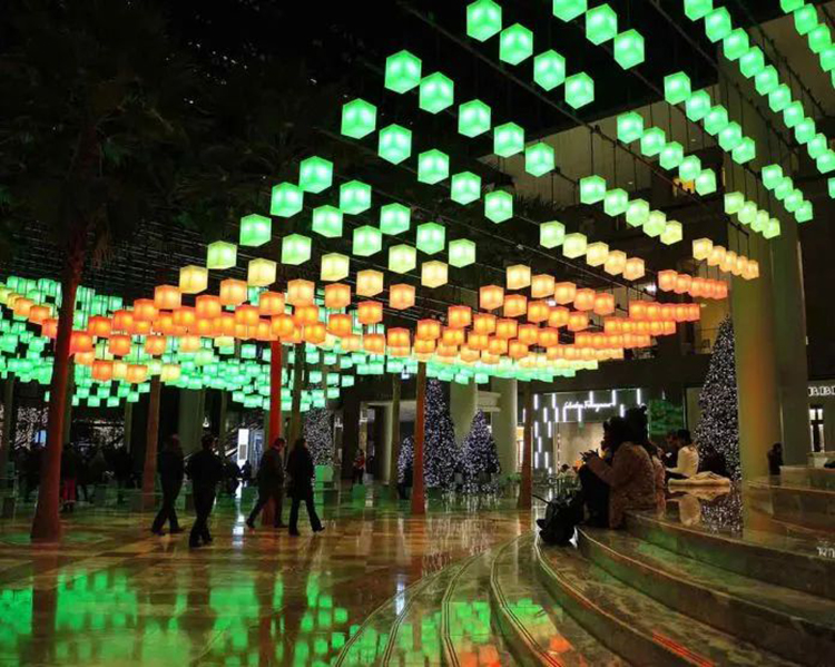 纽约布鲁克菲尔德广场展览活动策划的装置设计话题讨论度真高