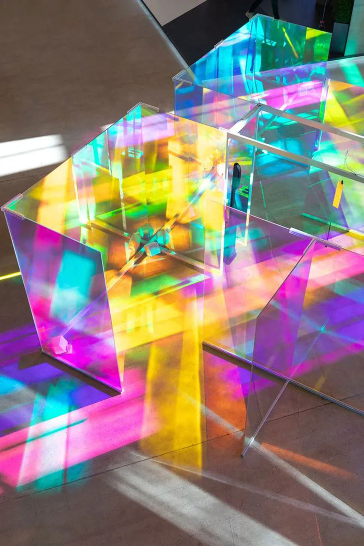 Citymakers开发的彩色迷宫展览活动装置诠释着城市与河流的关联