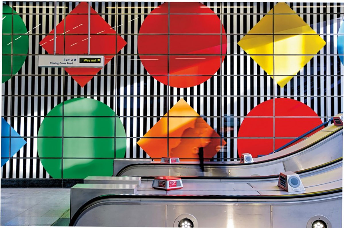 台北地铁站的视觉设计到底发生了什么,竟然引起这么大的轰动!