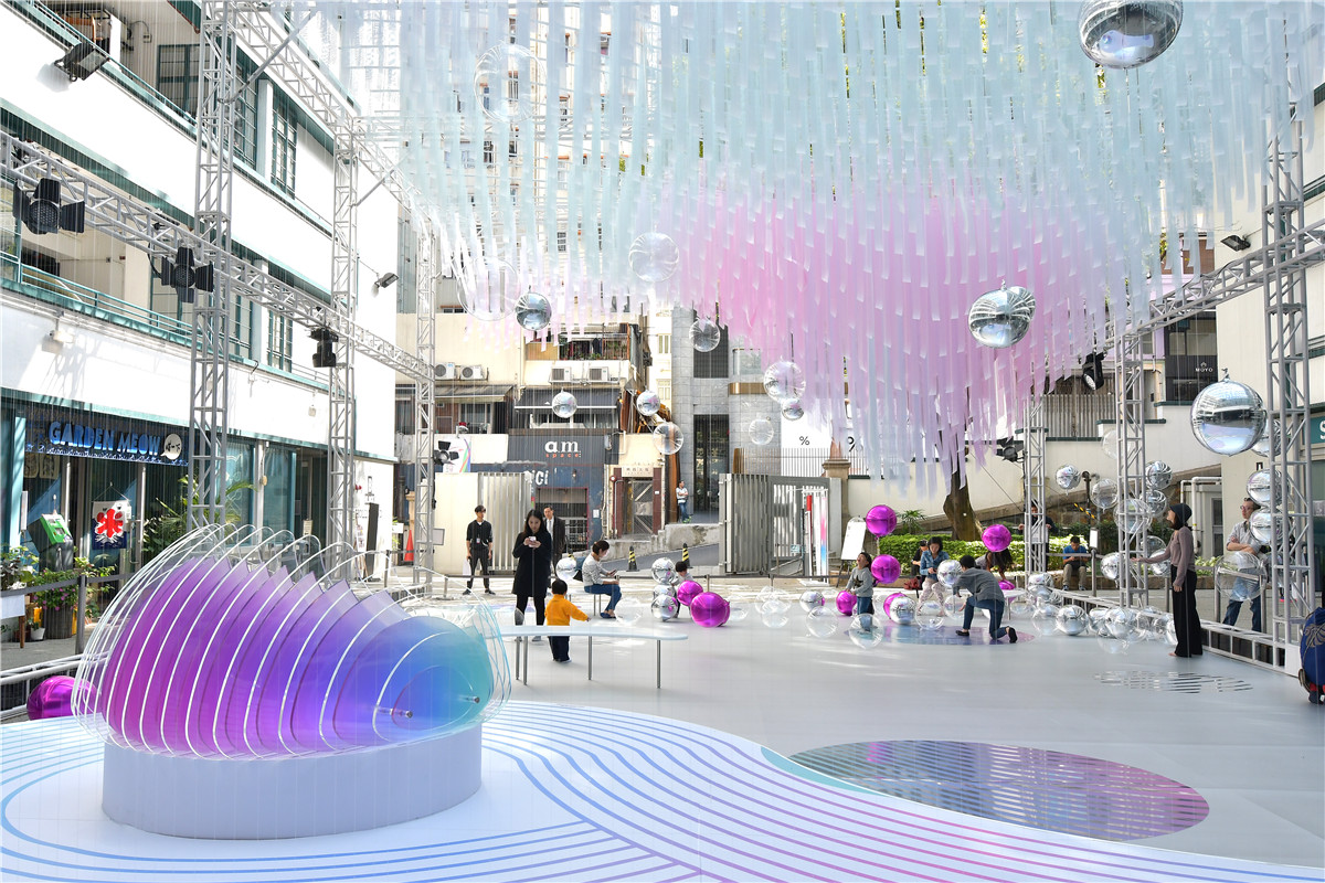 圣诞商场美陈做成这样更像是一个艺术品