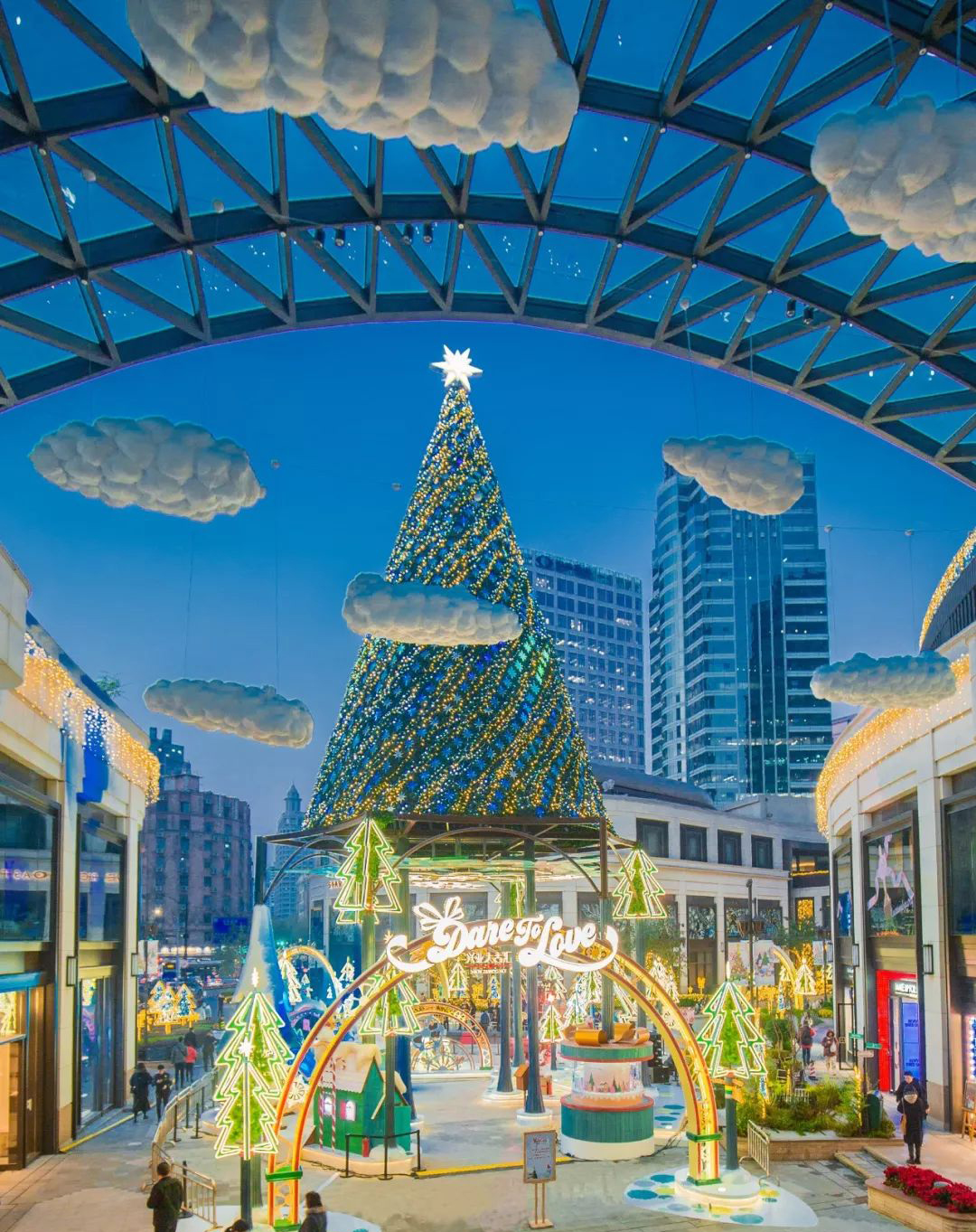 叮叮当叮叮当，铃儿响叮当！太古汇的圣诞商场美陈萌爆了！