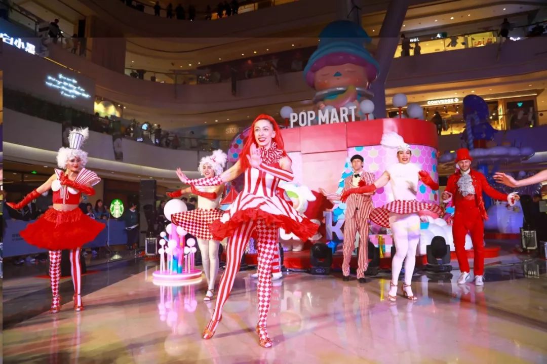 这波主题美陈设计吸睛度不亚于明星出场啊，效果杠杠的