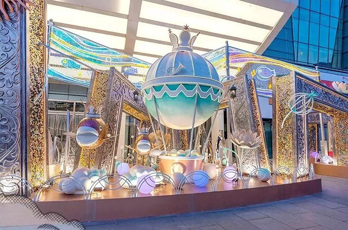 Jayde Fish插画艺术展览邀你一起去看色彩斑澜的大锦鲤