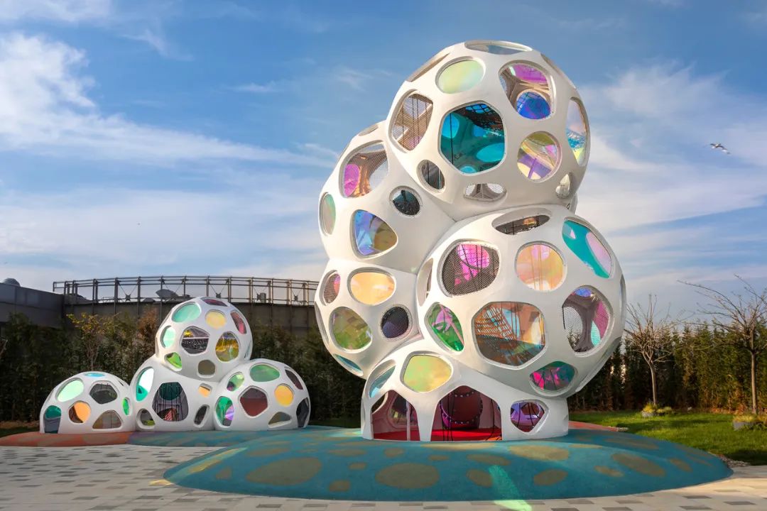 互动体验展览活动装置竟会神奇地改变颜色，巧妙世界就此打开