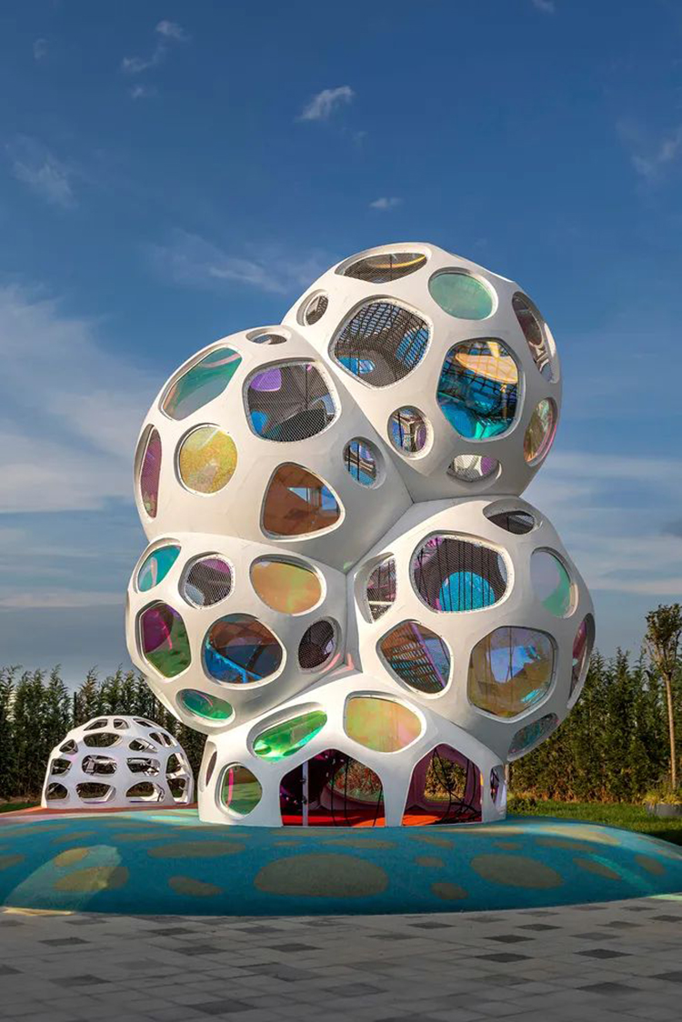 互动体验展览活动装置竟会神奇地改变颜色，巧妙世界就此打开