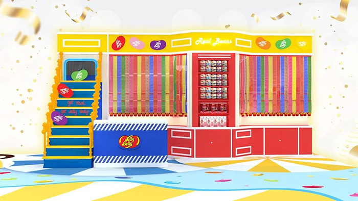 4000尺的糖果展览活动准备了潮流打卡点，还能DIY棒棒糖呢