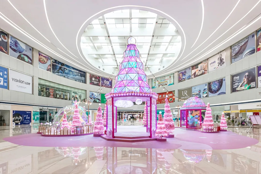 梦幻集光梦工厂圣诞节活动策划晶莹剔透五光十色，似仙境般梦幻