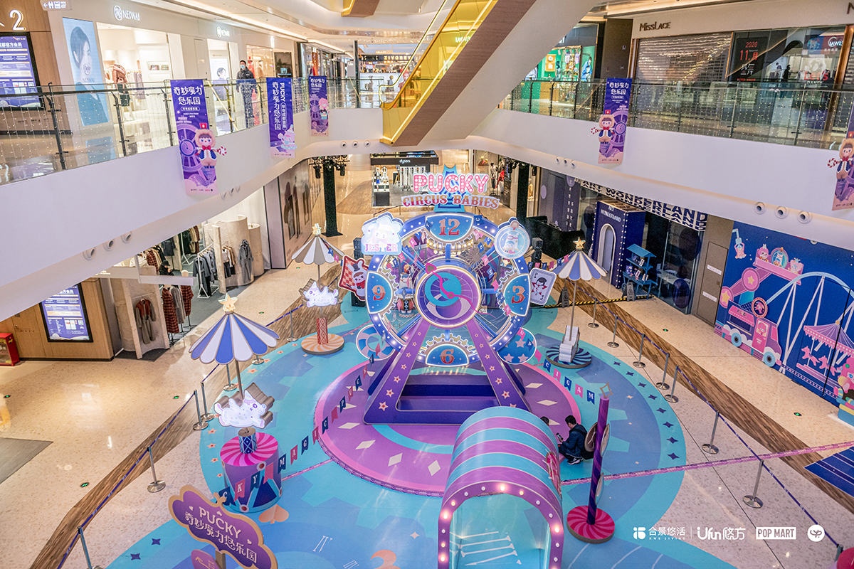 圣诞毕奇成都首展活动策划了一个梦幻童趣与潮流时尚兼具的空间