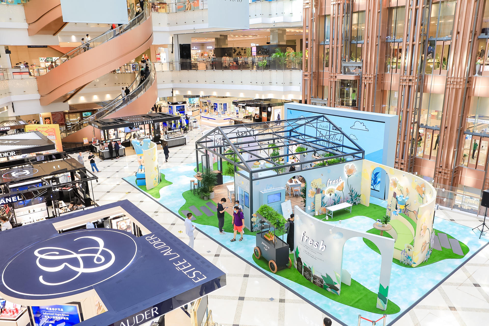 Fresh携手Pop Mart开启的Wildlab大自然实验室快闪活动策划新奇有趣