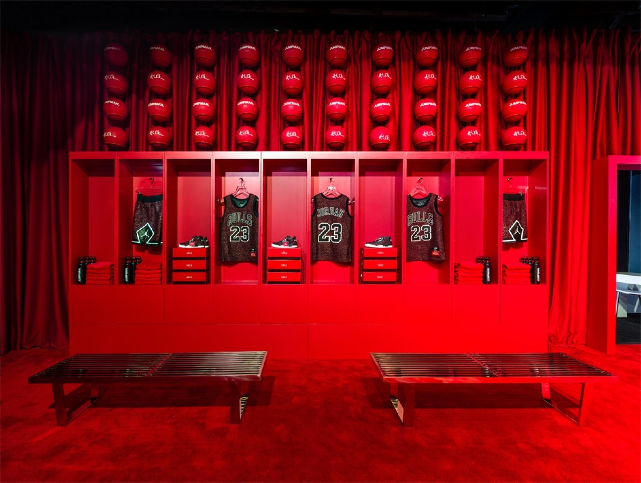 乔丹品牌X《时尚》联名款快闪活动策划深受超级粉丝的喜爱