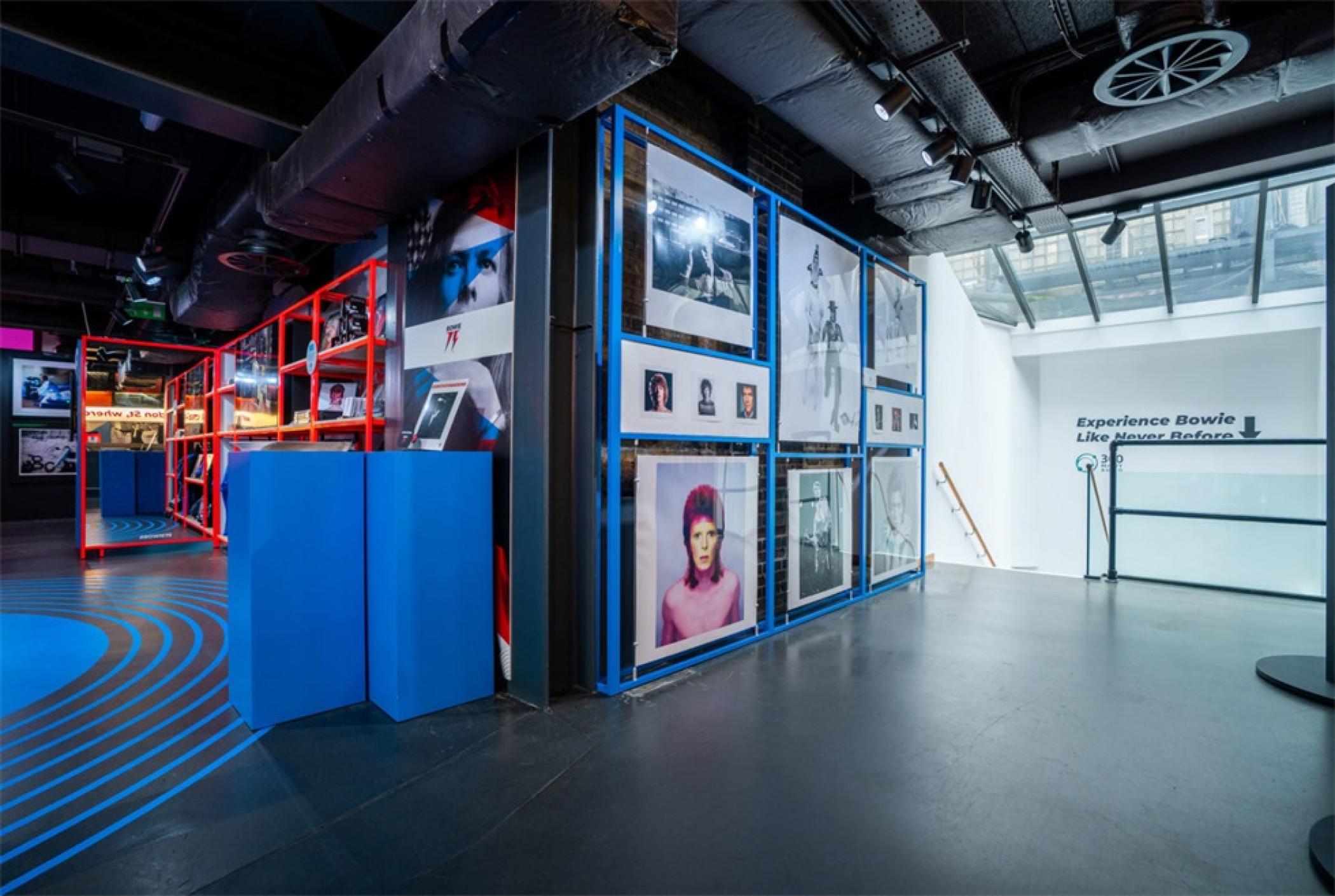 摇滚音乐家大卫·鲍伊诞辰75周年快闪活动策划互动体验感超赞