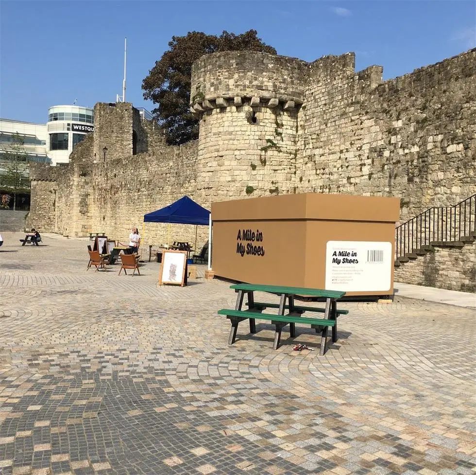 这个快闪式体验活动策划运用了线下活动讲述了故事的力量