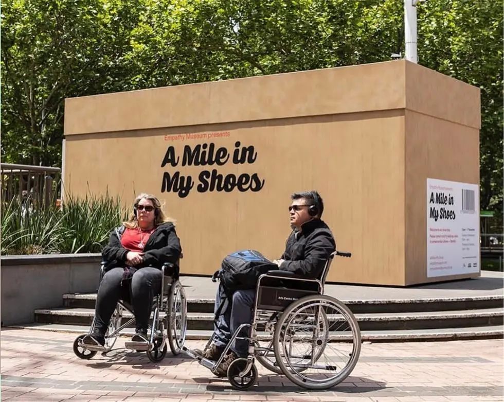 这个快闪式体验活动策划运用了线下活动讲述了故事的力量