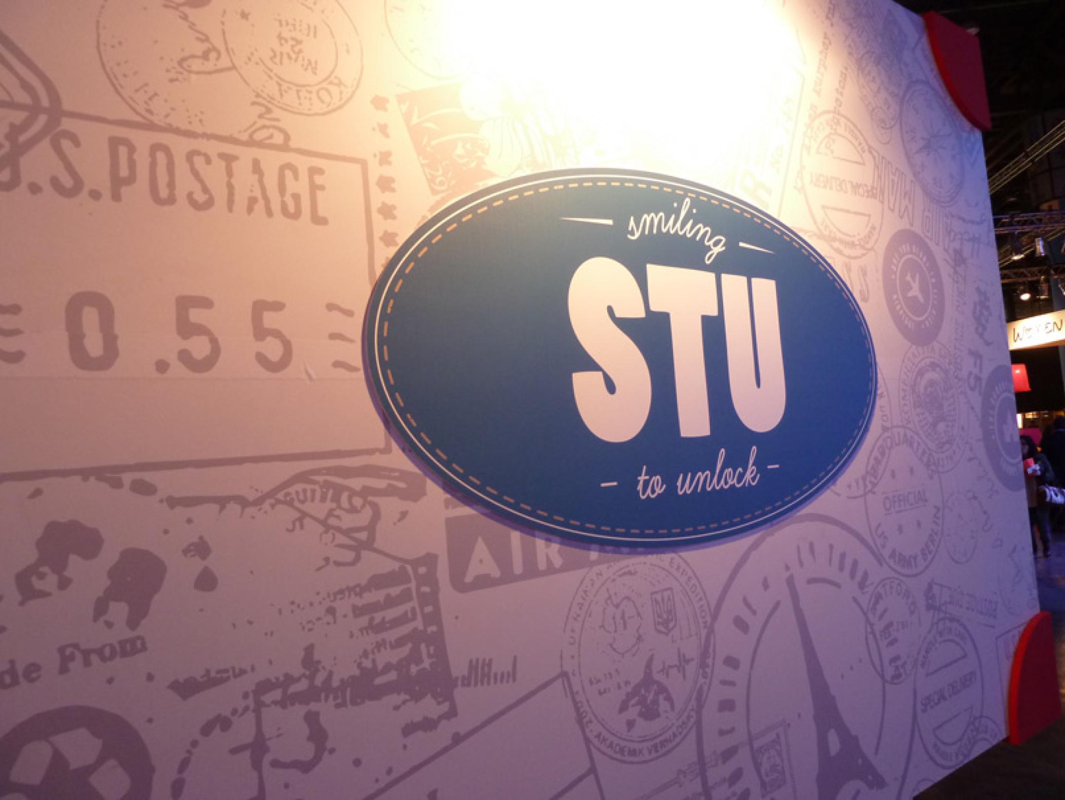 smiling to unlock快闪活动策划被设计成一个保存我们最珍贵物品的盒子