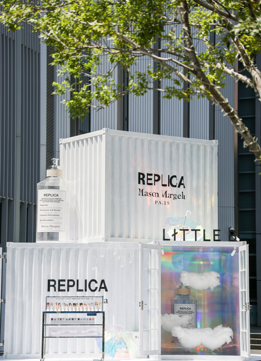 LITTLE B X Maison Margiela香氛联名快闪店活动策划更具先锋和艺术性