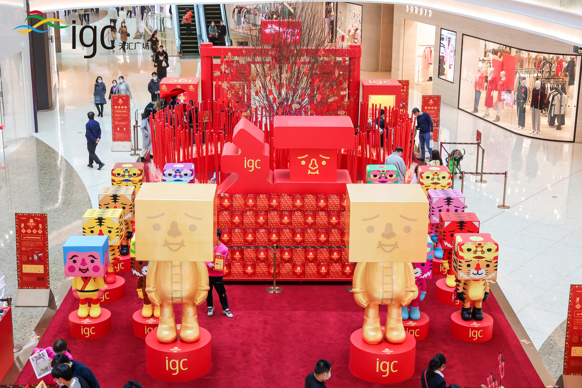 潮玩IP“豆腐亲子”美陈活动策划结合虎年元素玩出了新高度