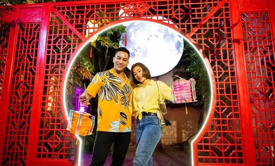 鬼仔巷「超月门窗」艺术展览活动策划装置尽显东方韵味