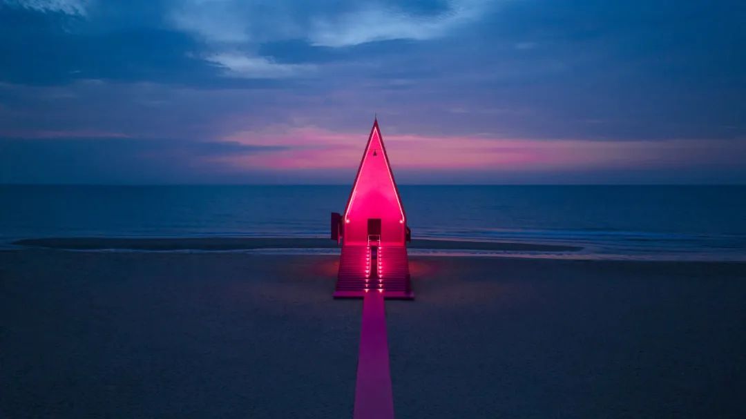 ValentinoPinkPP粉耀海岸活动策划，又一个现象级刷屏