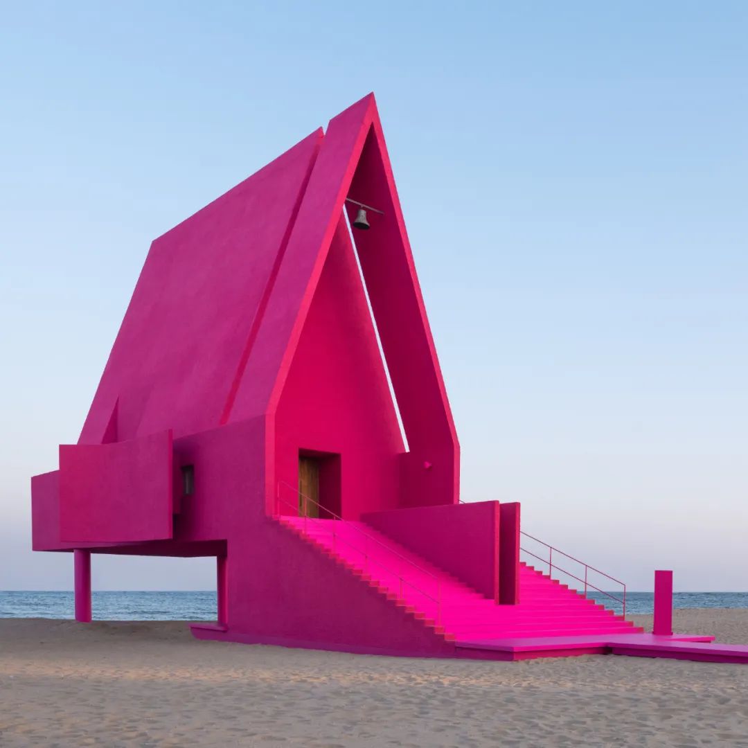 ValentinoPinkPP粉耀海岸活动策划，又一个现象级刷屏