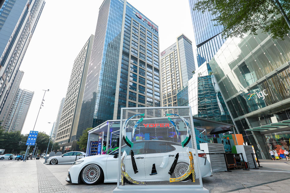 “凯美瑞生活玩创季-玩出C引力“系列活动策划玩出旗舰“C”引力