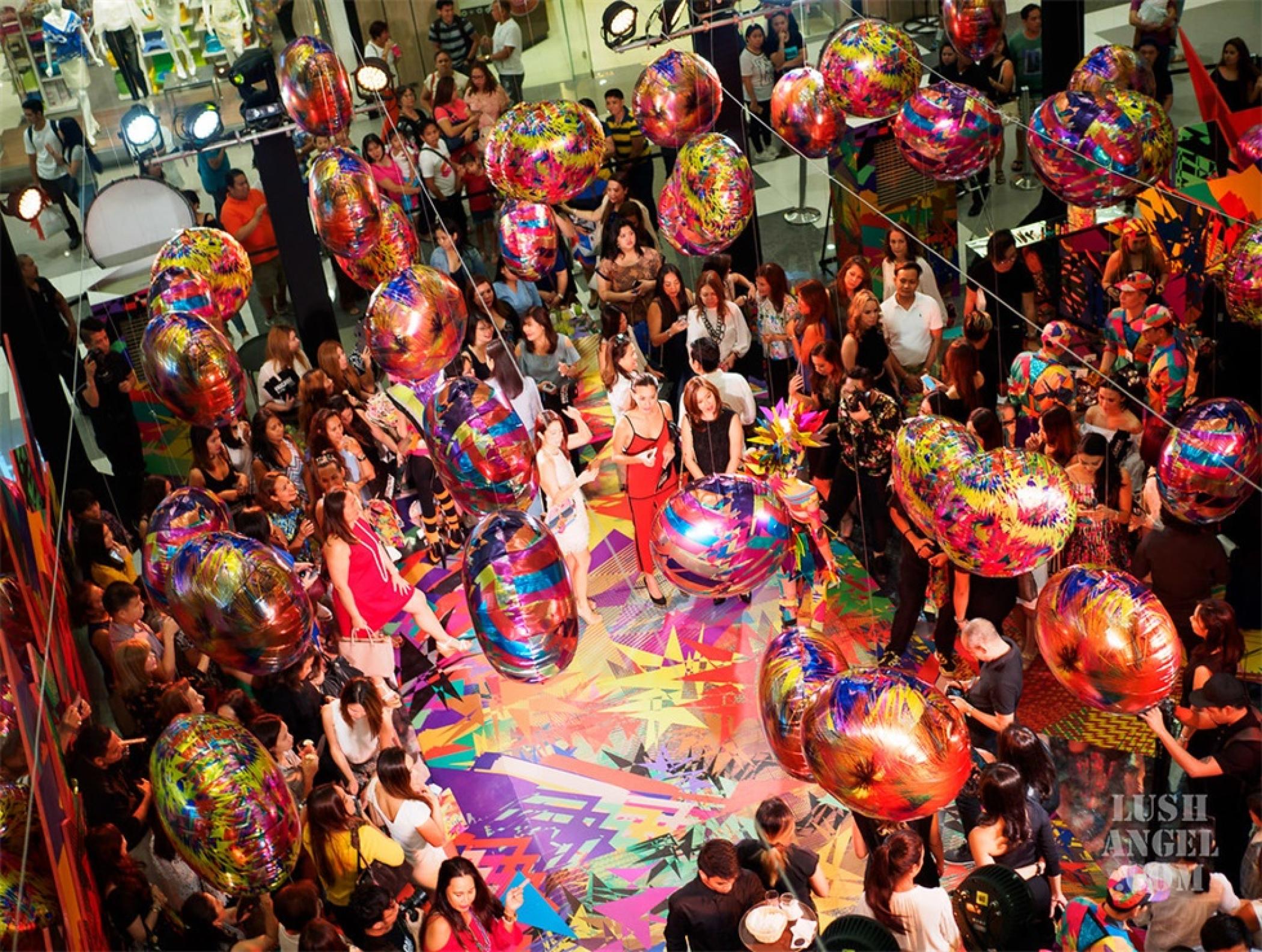 人体彩绘艺术点亮了MAC这场发布会活动策划,明亮大胆的色彩太酷了