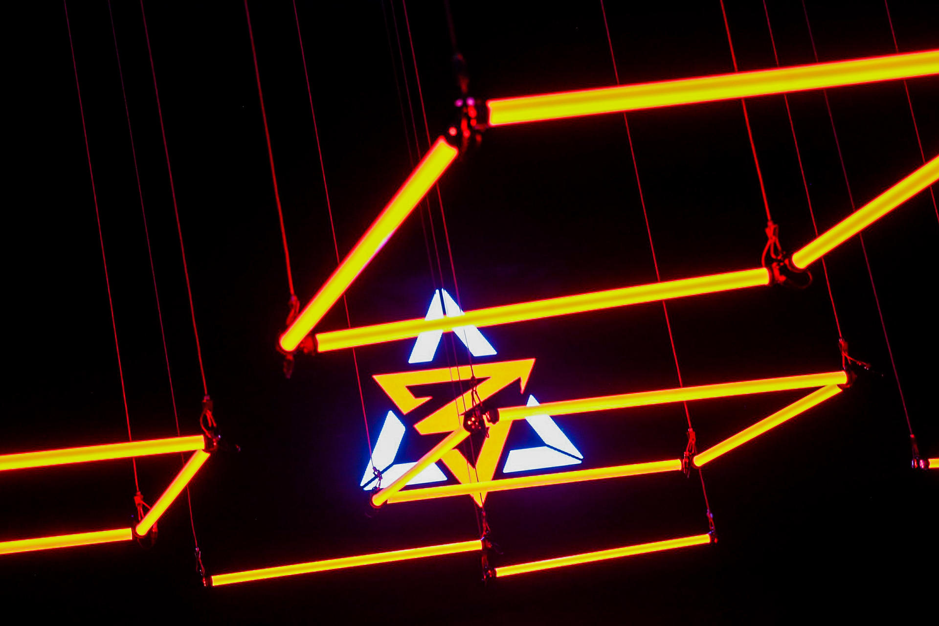 361°「东方·破晓」新品发布会活动策划展现了不一样的科幻国风