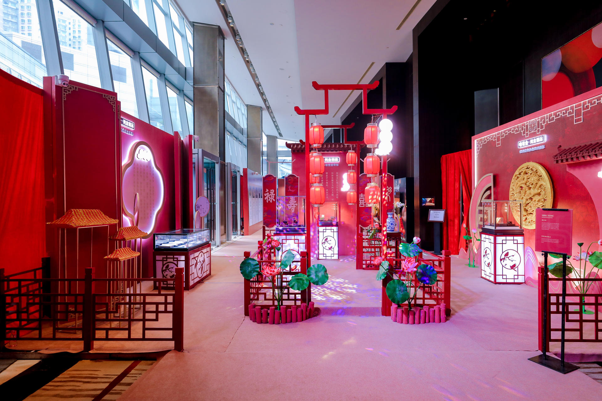 金雅福周年庆典暨新品发布会活动策划现场的精品IP展硕果累累