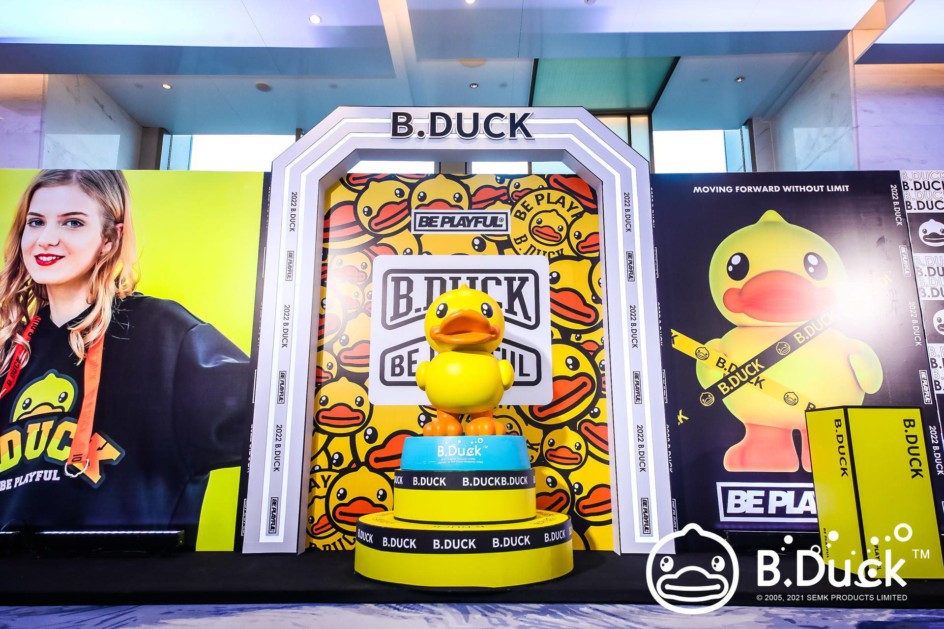 B.DUCK小黄鸭「破界潮前」2022夏季新品发布会活动策划潮玩又潮萌