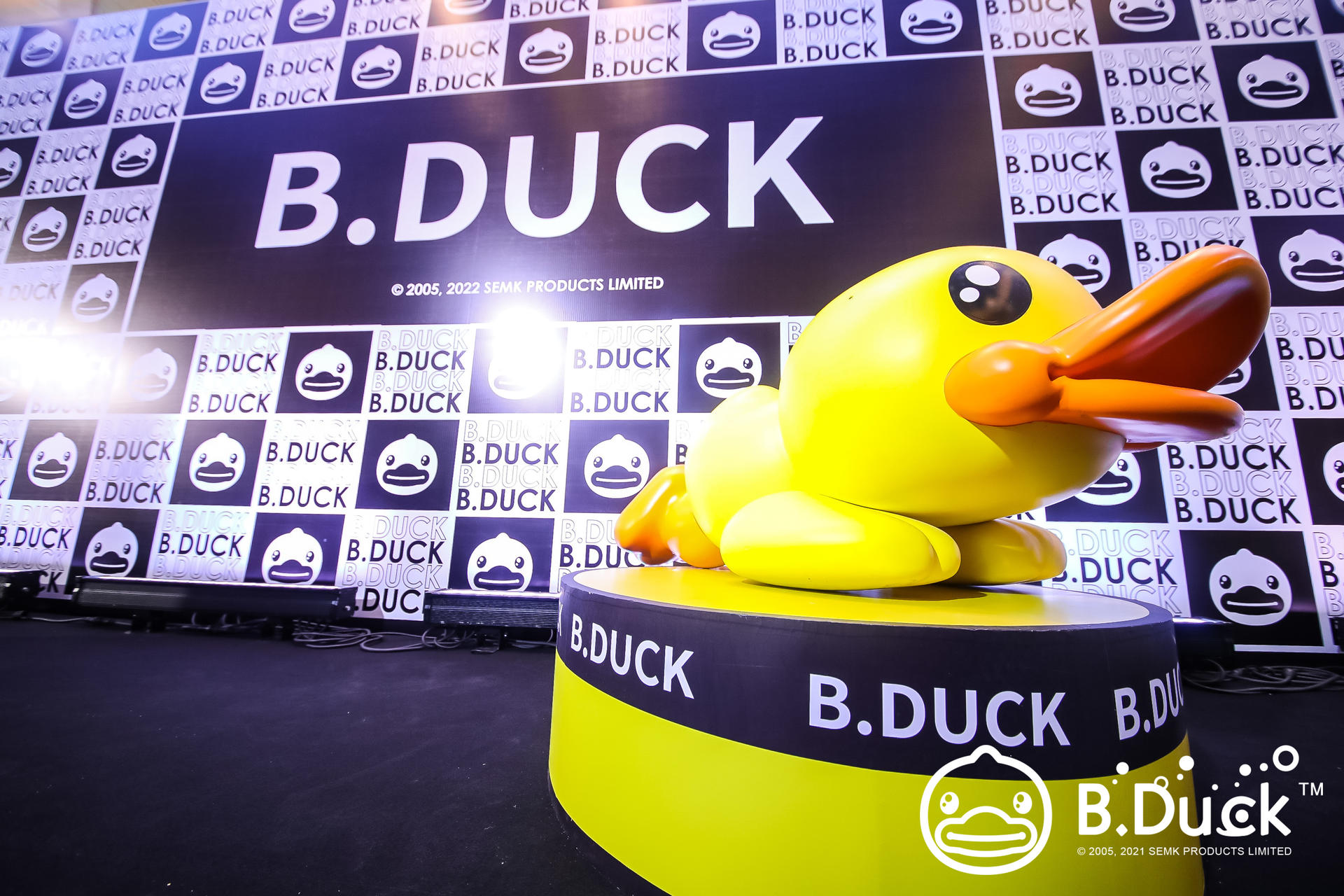 B.DUCK小黄鸭「破界潮前」2022夏季新品发布会活动策划潮玩又潮萌