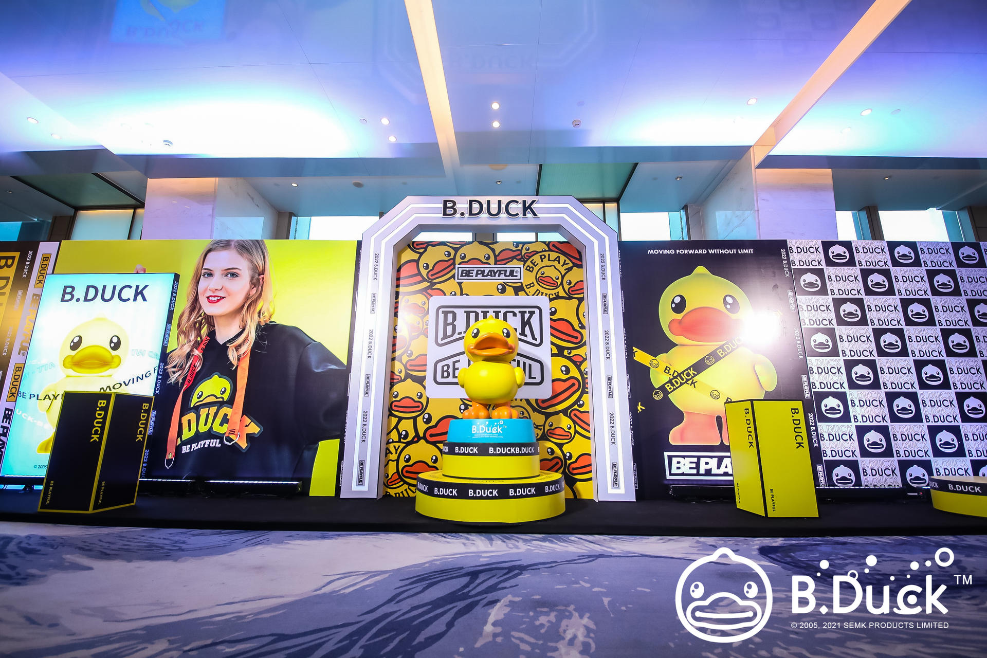 B.DUCK小黄鸭「破界潮前」2022夏季新品发布会活动策划潮玩又潮萌