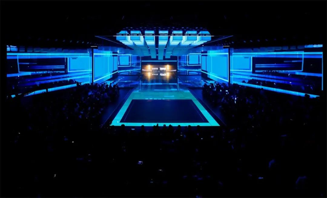 “自我而始”大众ID.4中国发布会活动策划了一场2000无人机的特技表演