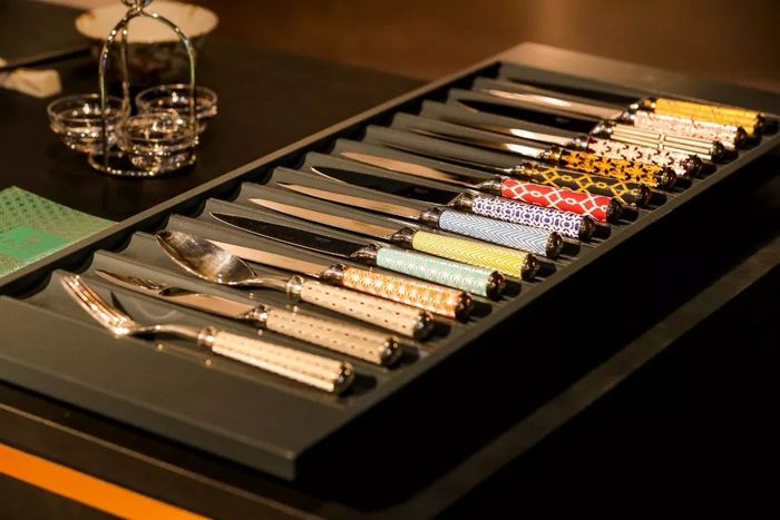 艺术巡展把生活家们的优雅睿智生活方式换了种形式呈现