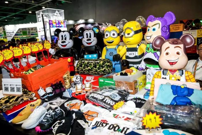 球鞋潮流论坛活动的球鞋文化最多元化，策划的球鞋展会也是亮点多多