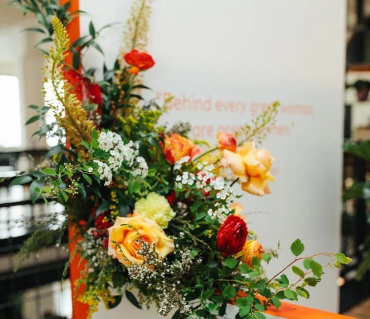 一场以花为主元素的会议活动解锁了女性的梦想事业