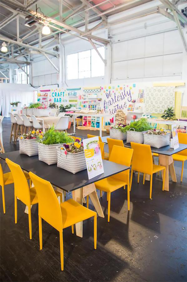 宜家风的峰会展览活动追求的是舒适度吧,整体效果够赞