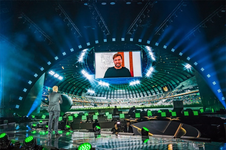 8.5小时的舞台转换时间就实现了一场惊人的品牌活动策划,牛啤!