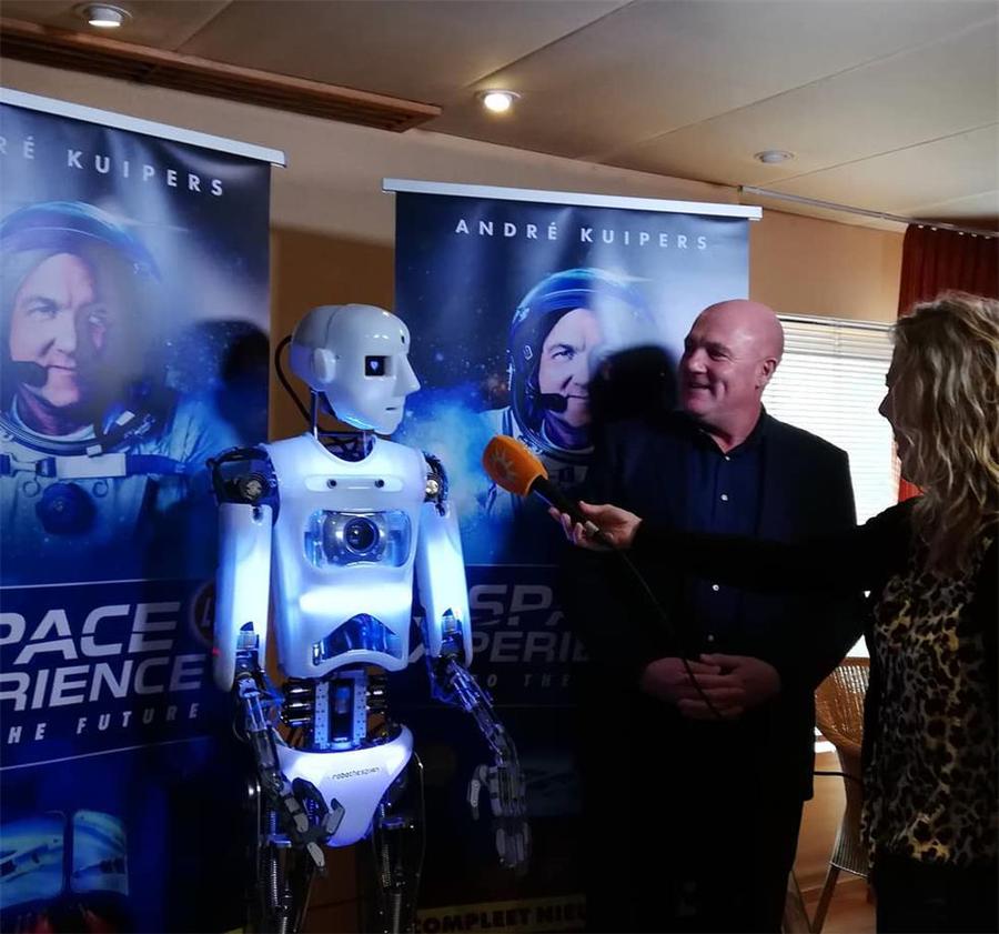 终极太空体验的主题峰会演讲活动策划的这个“宇宙”太炸了!