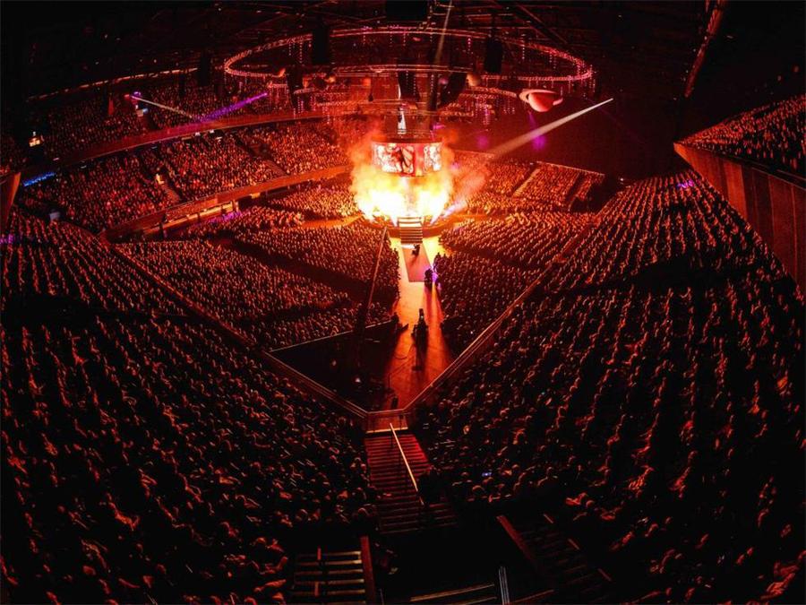 终极太空体验的主题峰会演讲活动策划的这个“宇宙”太炸了!