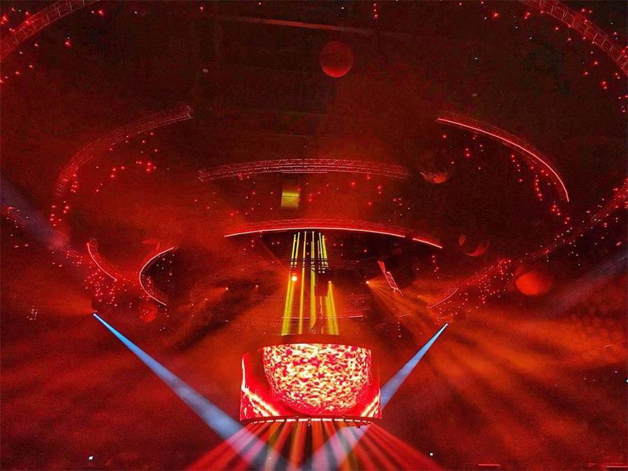 终极太空体验的主题峰会演讲活动策划的这个“宇宙”太炸了!