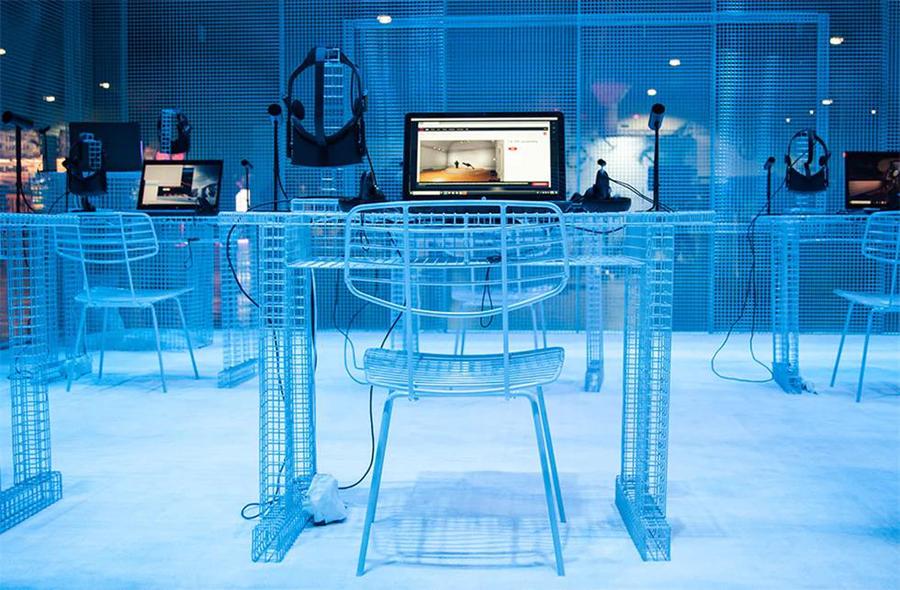 英特尔“虚拟教室”铁丝网格展览活动，VR的虚拟与现实