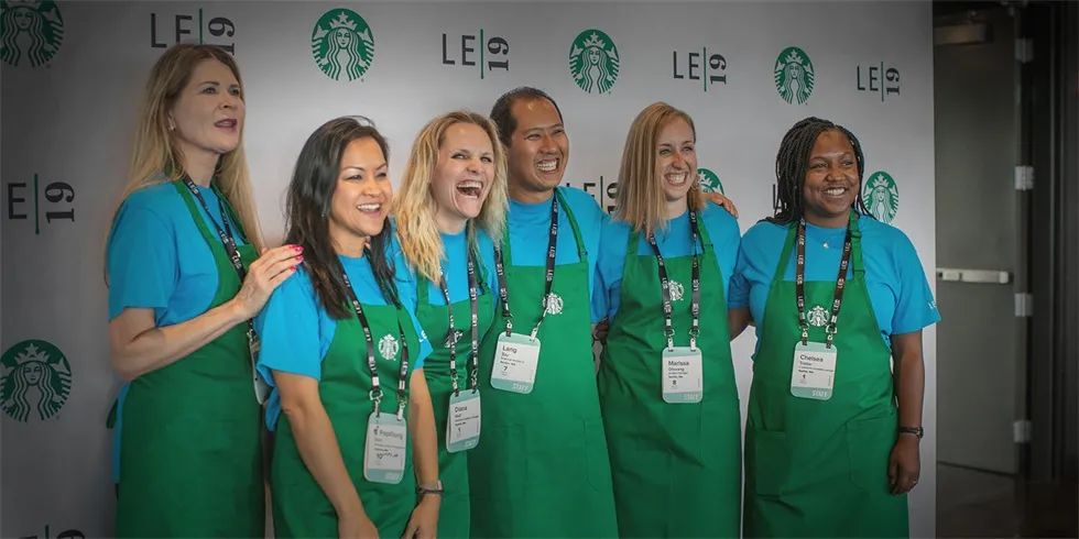 星巴克领导力的体验活动策划燃爆了麦考密克湖畔中心