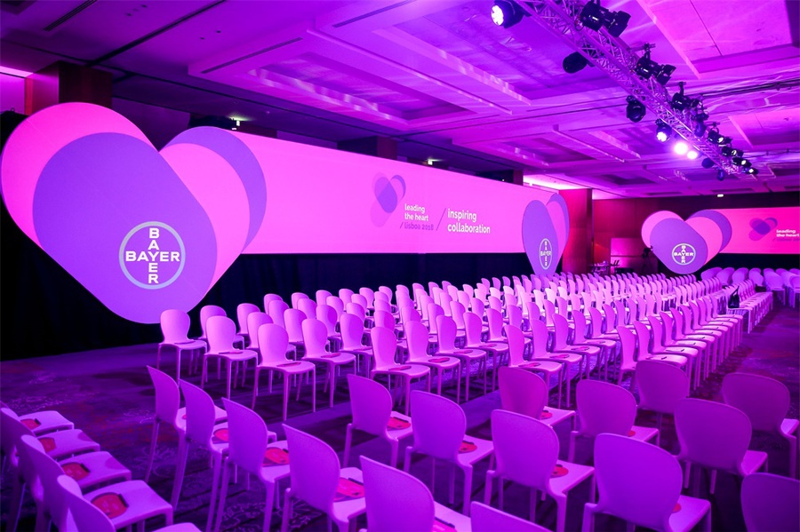 「引领心脏」活动策划的重叠的心一语双关,直点主题