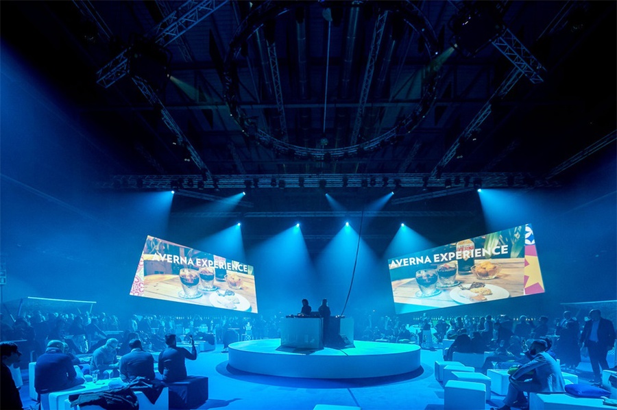 意大利金巴利大会活动策划现场每6个小时就改造一次,太引人入胜了