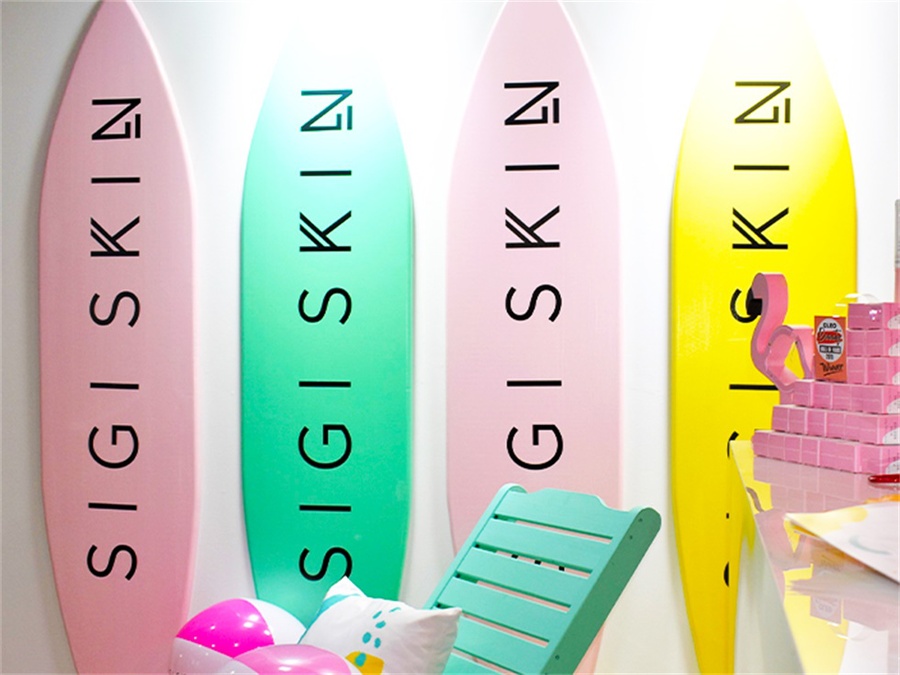 Sigi Skin在美容大会活动策划上的色彩运用看着就让人快乐