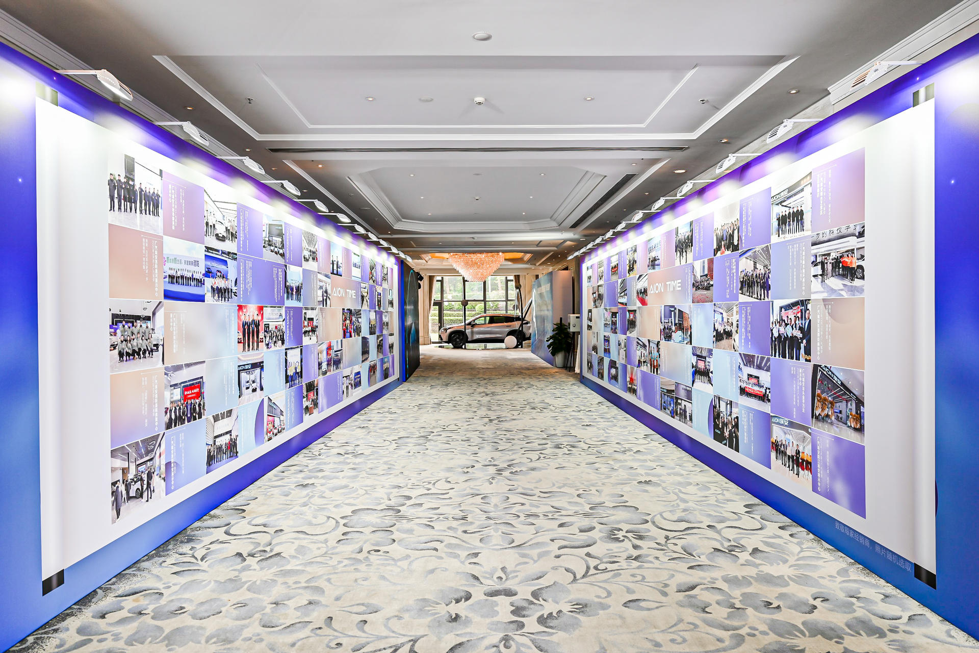 广汽埃安经销商峰会活动策划现场的光绘签到互动装置很有亮点